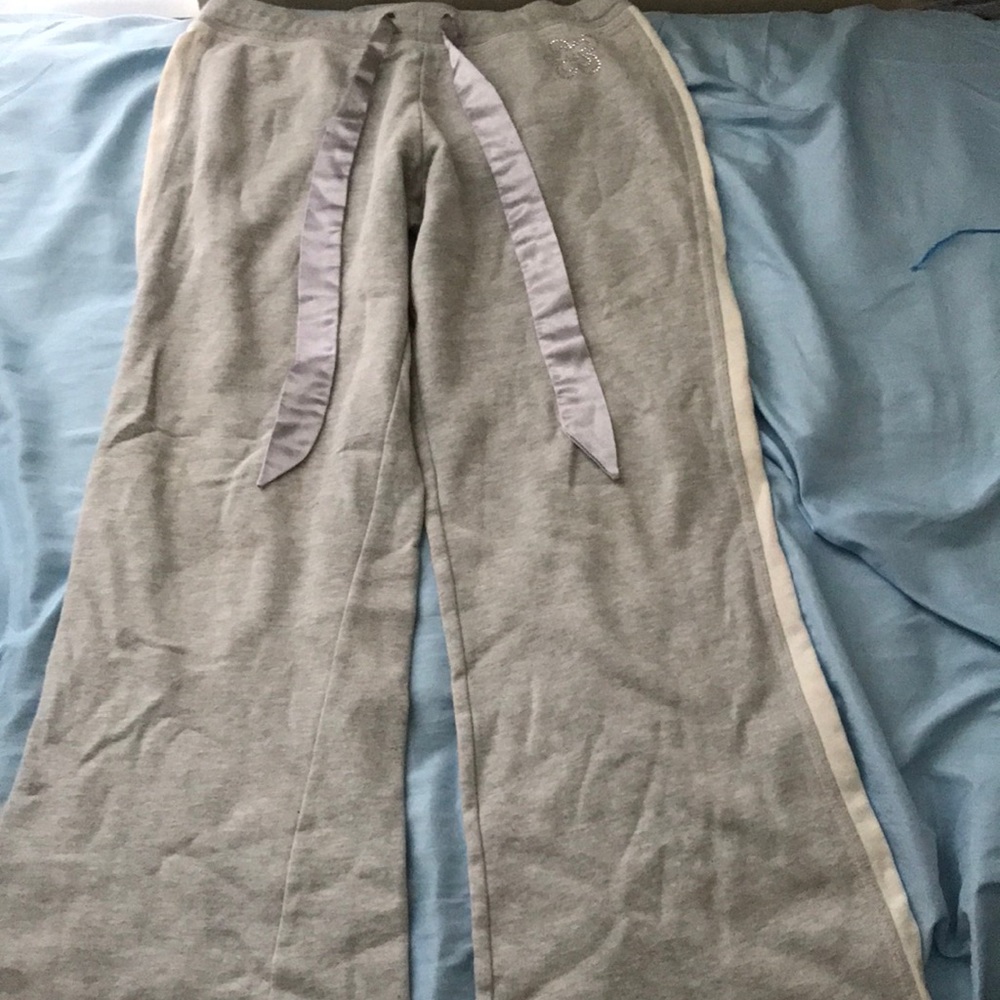Gray sweatpants